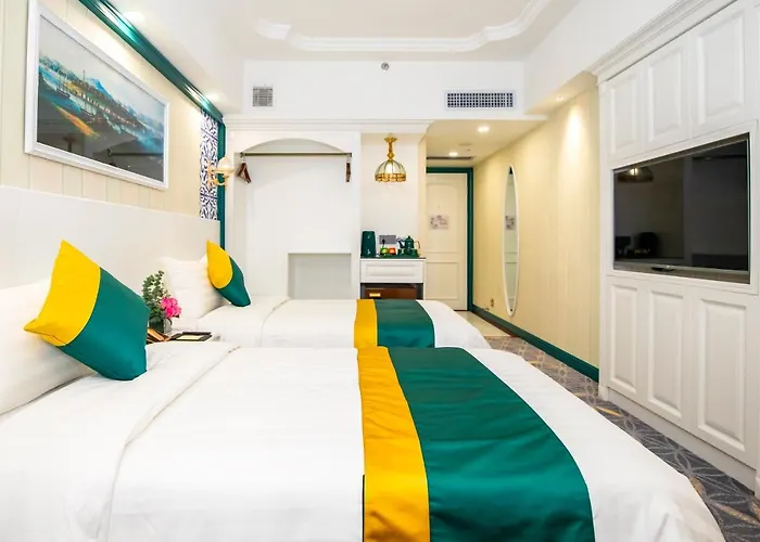 Fu Hua Hotel 3*