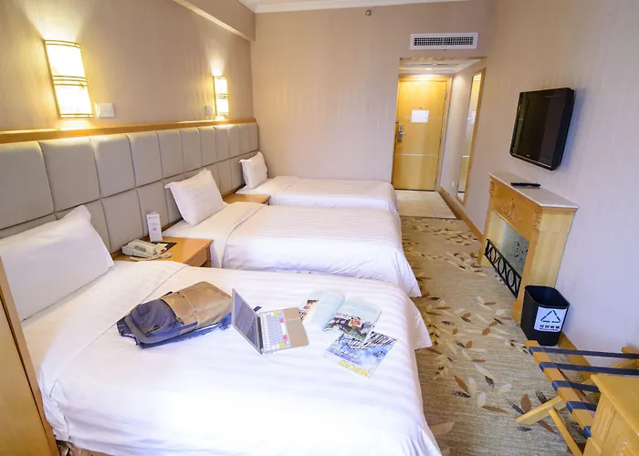Hotel Fu Hua 3*