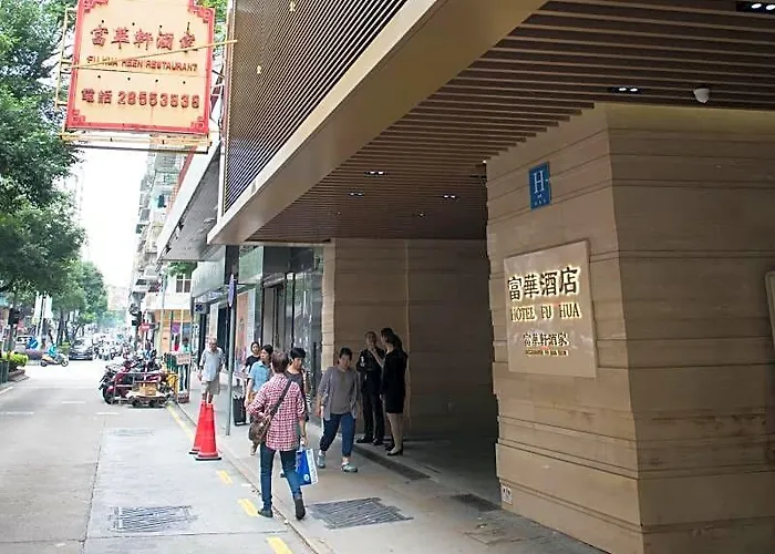 Hotel Fu Hua 3*